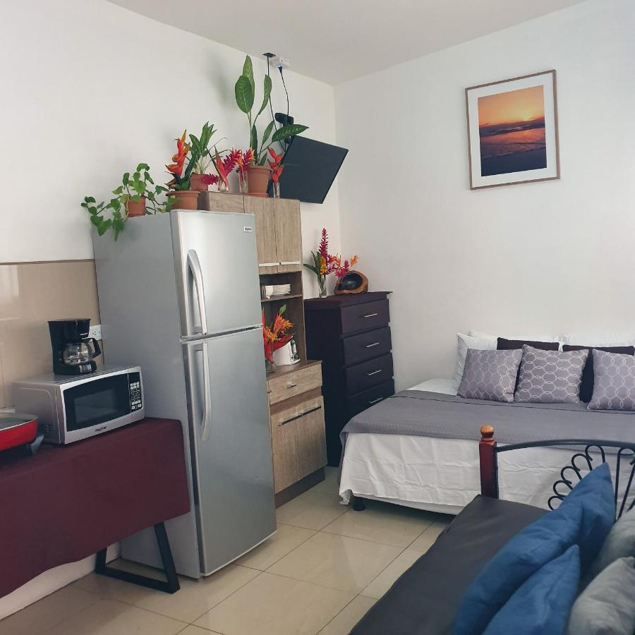 Hôtel Bahia Ballena Loft à Uvita Extérieur photo